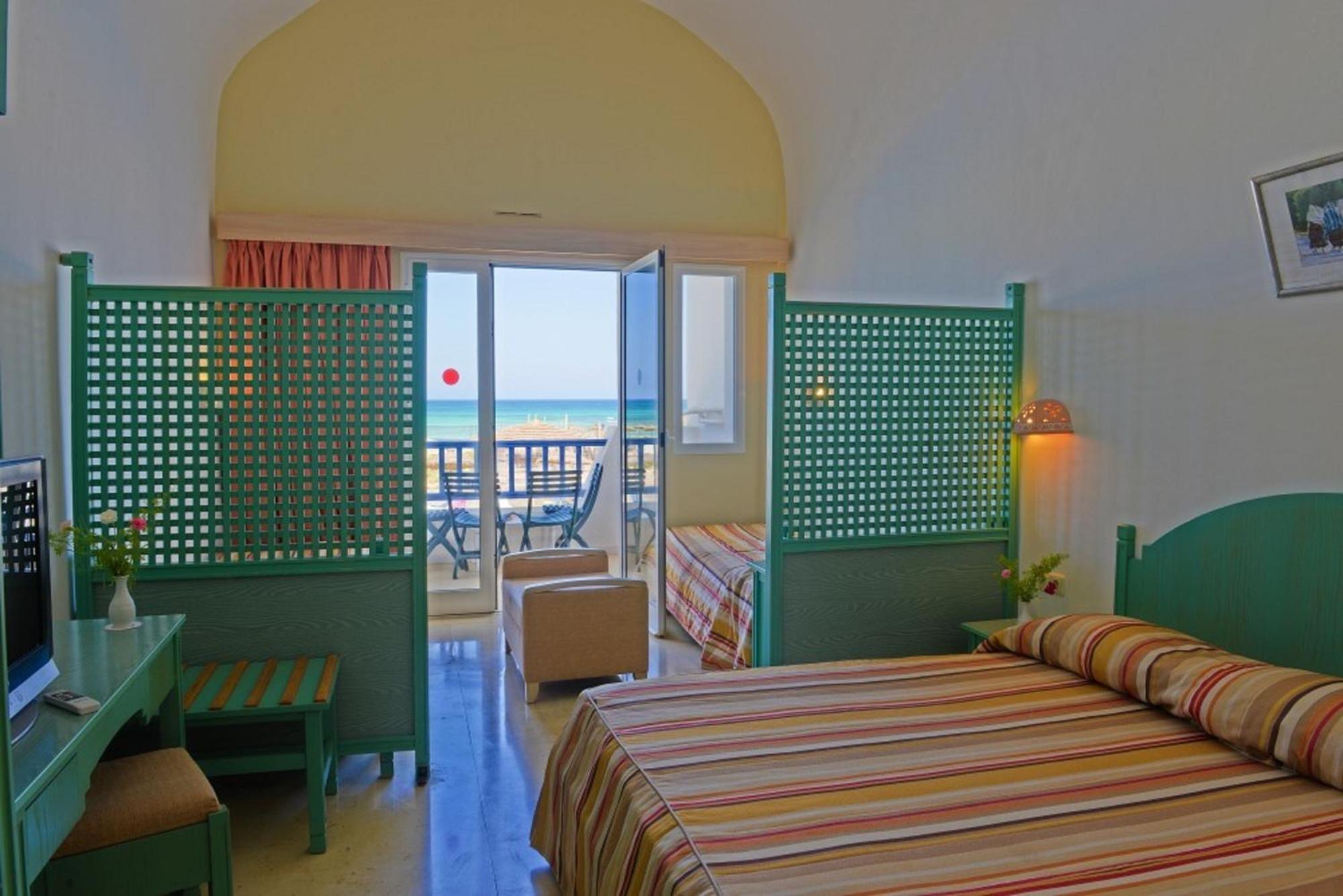 Hotel Meninx Djerba Triffa Екстериор снимка