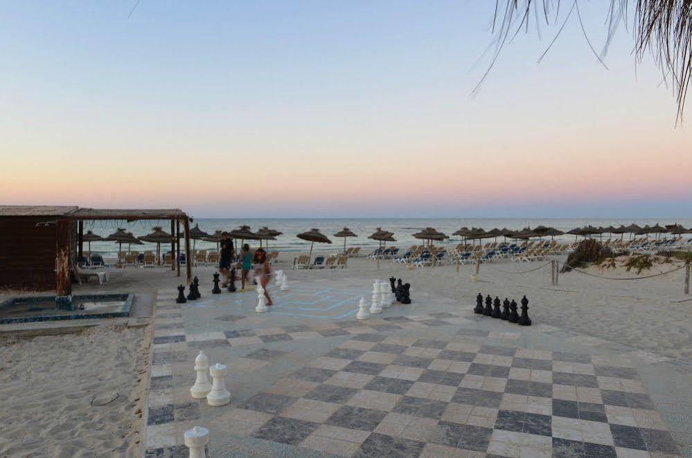 Hotel Meninx Djerba Triffa Екстериор снимка
